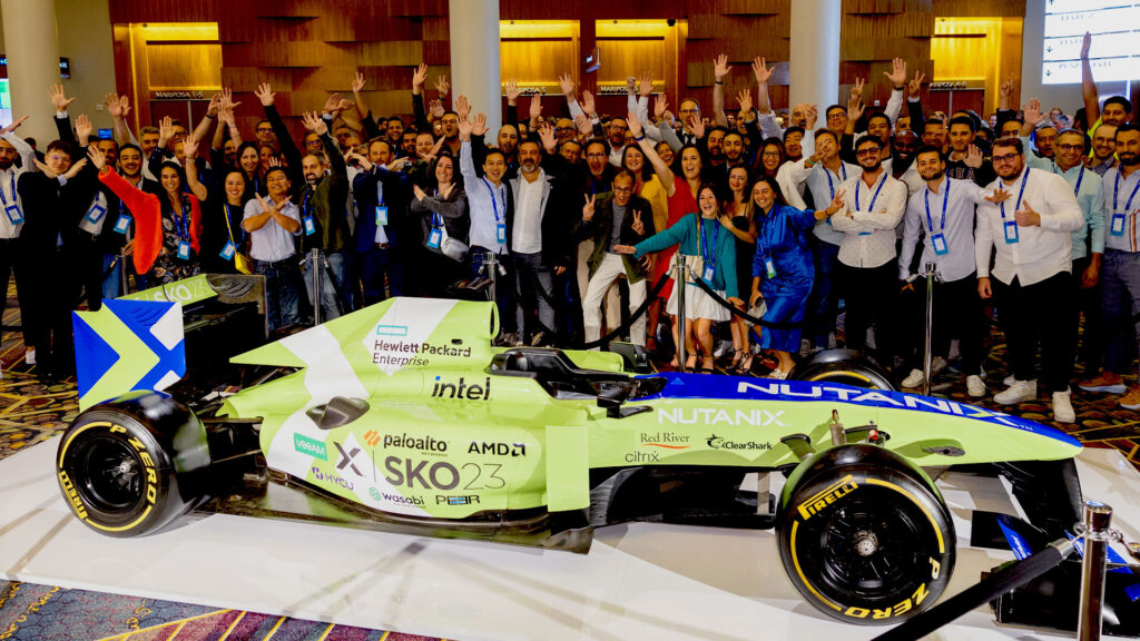 Photo Car And Crew